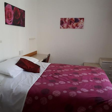 Delton Hotel Μπλάκπουλ Εξωτερικό φωτογραφία