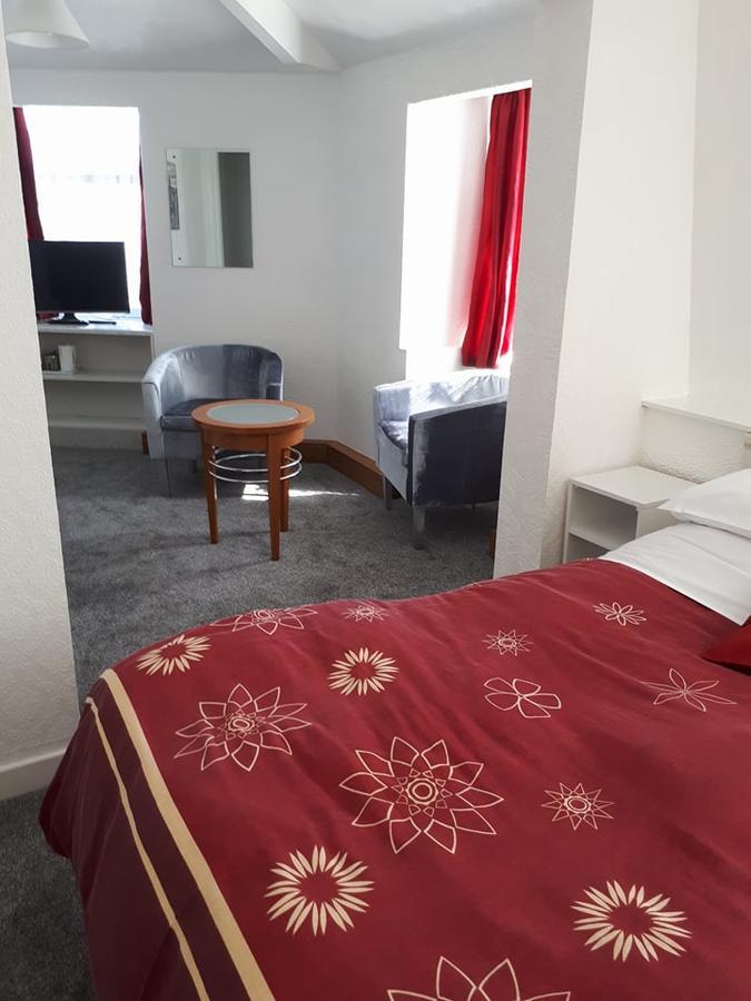 Delton Hotel Μπλάκπουλ Εξωτερικό φωτογραφία